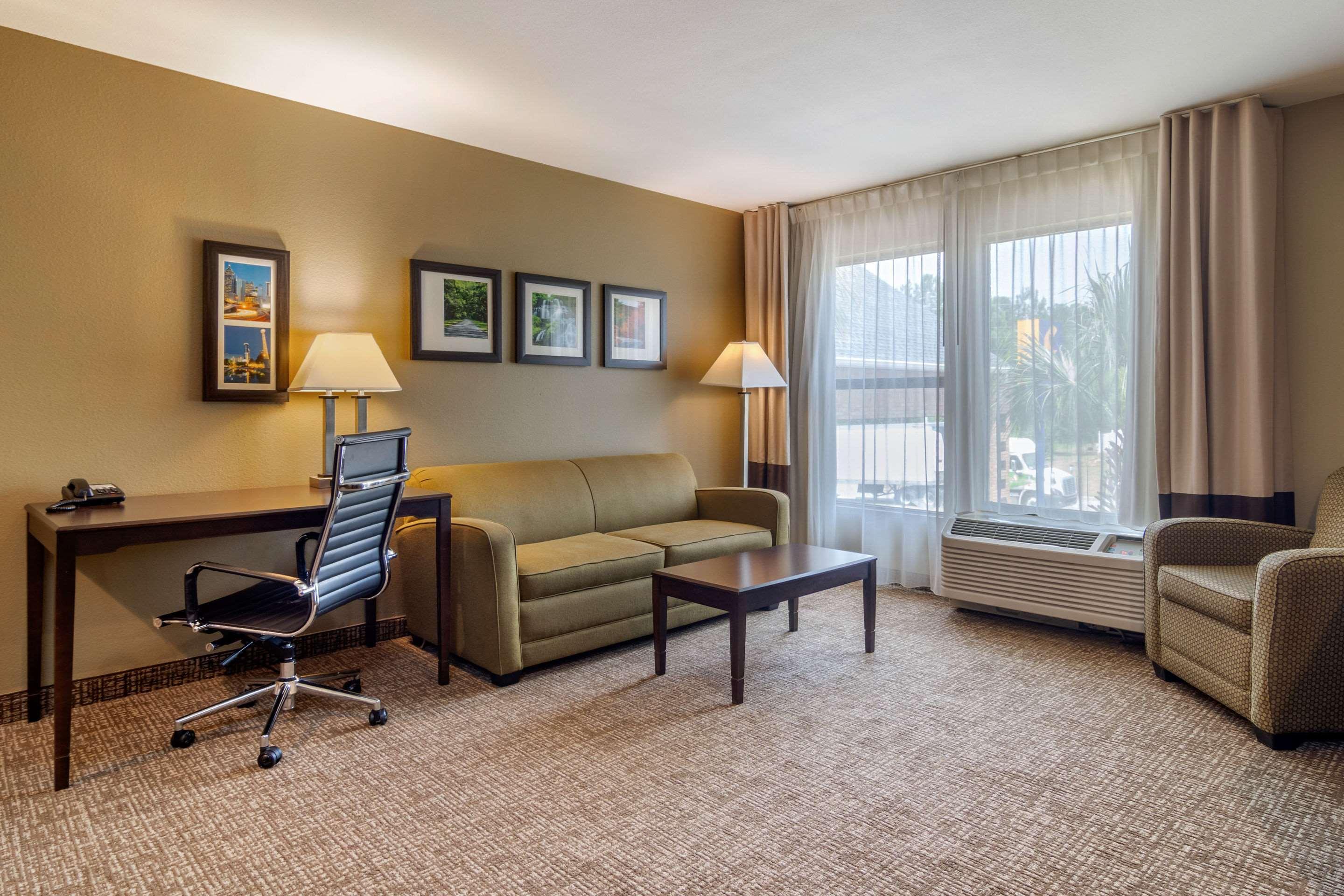 Comfort Inn & Suites Perry National Fairgrounds Area Экстерьер фото